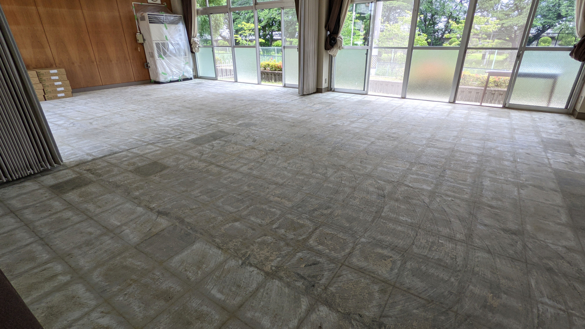 福岡県福岡市で建築物の内装解体・内部解体、工場やプラントの機械設備の搬入・搬出、据付解体、撤去なら株式会社エススタイルへお任せください！